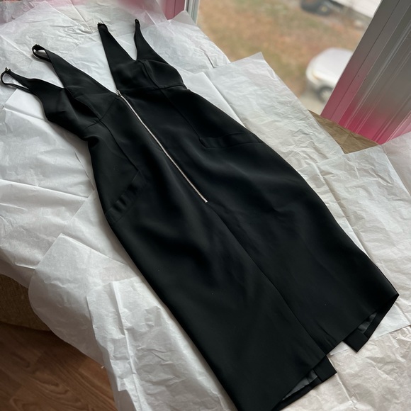 ❤️HP❤️EUC VTG 90s FENDI low back deep v black midi dress - Picture 7 of 13